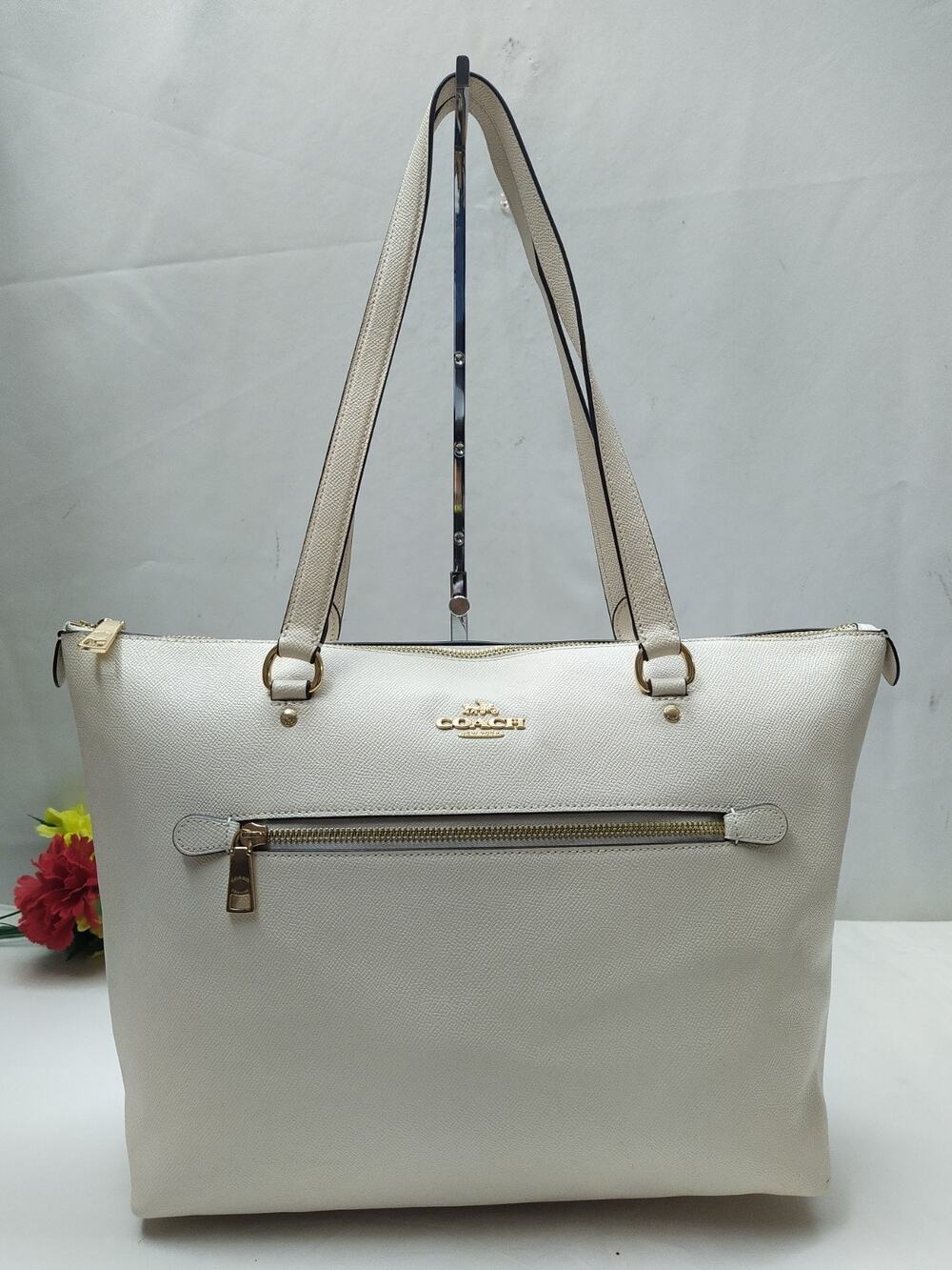 Coach White Leather Double Handles Zipper Closure Tote Bag